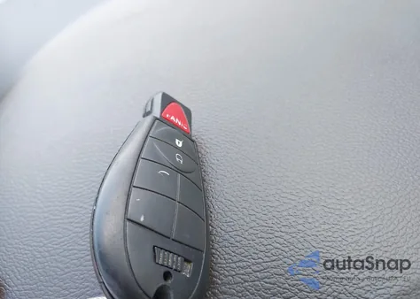 2015 Chrysler Town & Country Touring z USA, uszkodzony, nr VIN 2C4RC1BGXFR661886